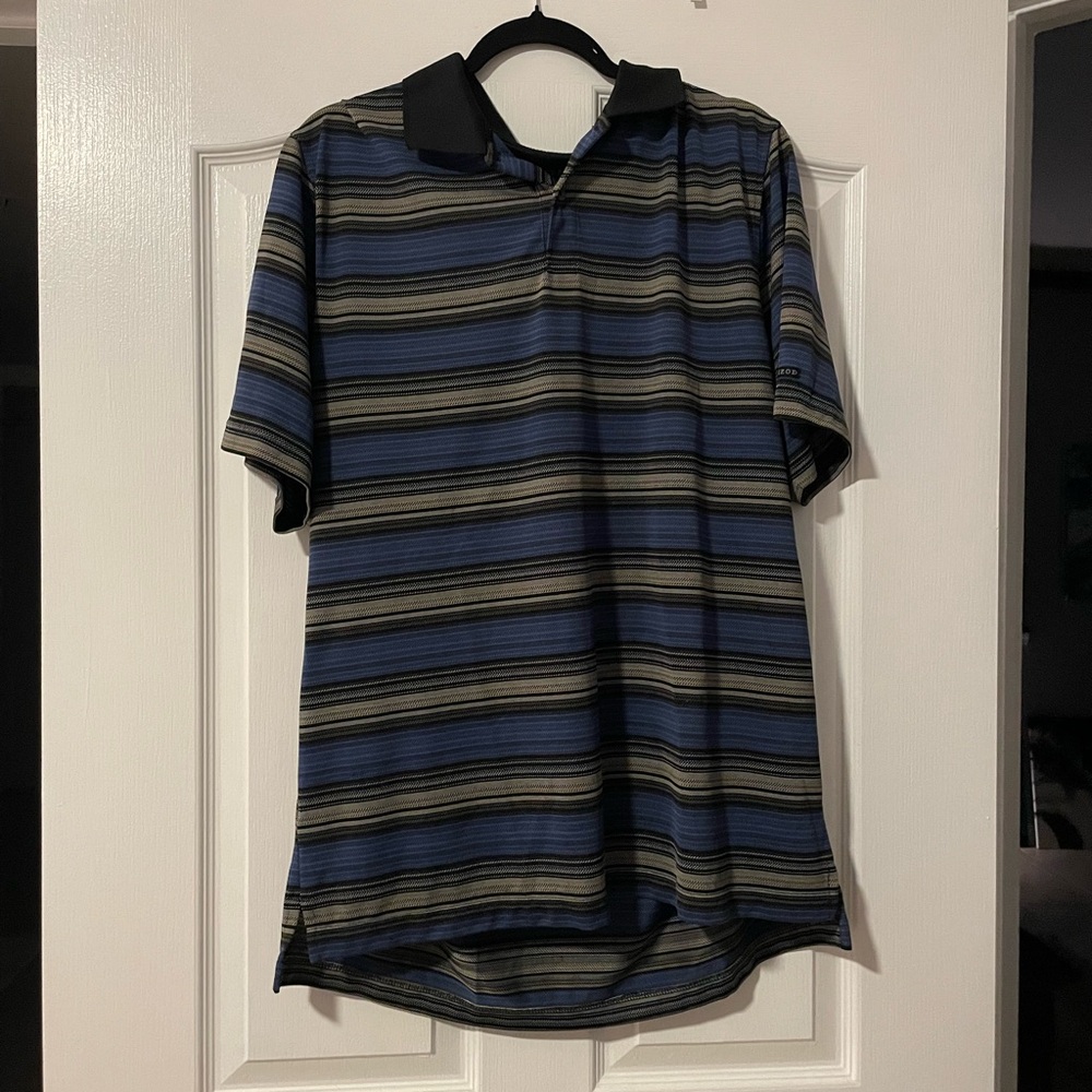 Izod Men's Tie in Black with Gold Stripes